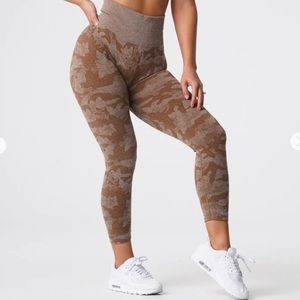 NVGTN Leggings